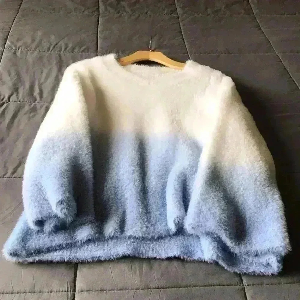 Faux Mink Loosen Style V-neck Sweater - Picture 2 of 7